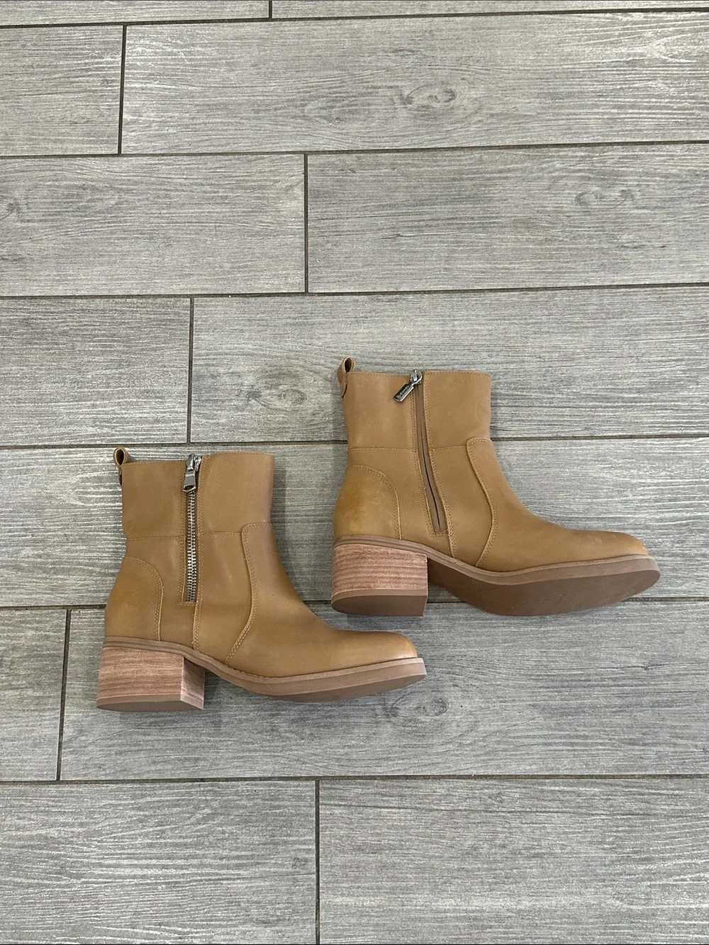 Blondo Carmine Waterproof Leather Booties New!